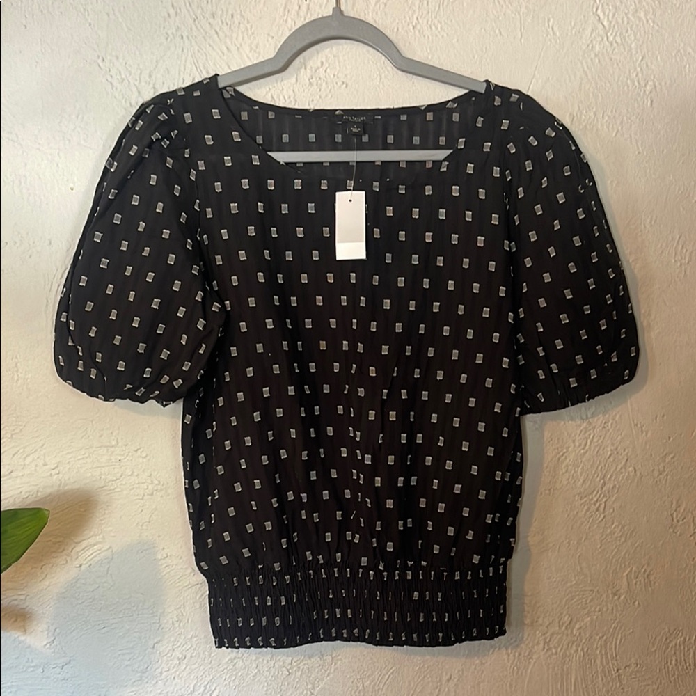 Black Puff Sleeve Top